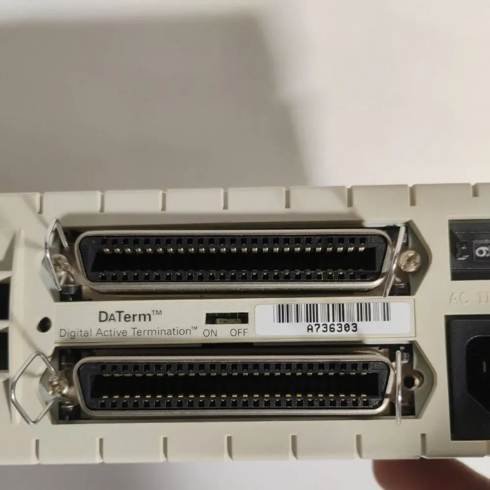 APS Drive DaTerm Digital Active Termination Beige A736303 Powers On for Parts